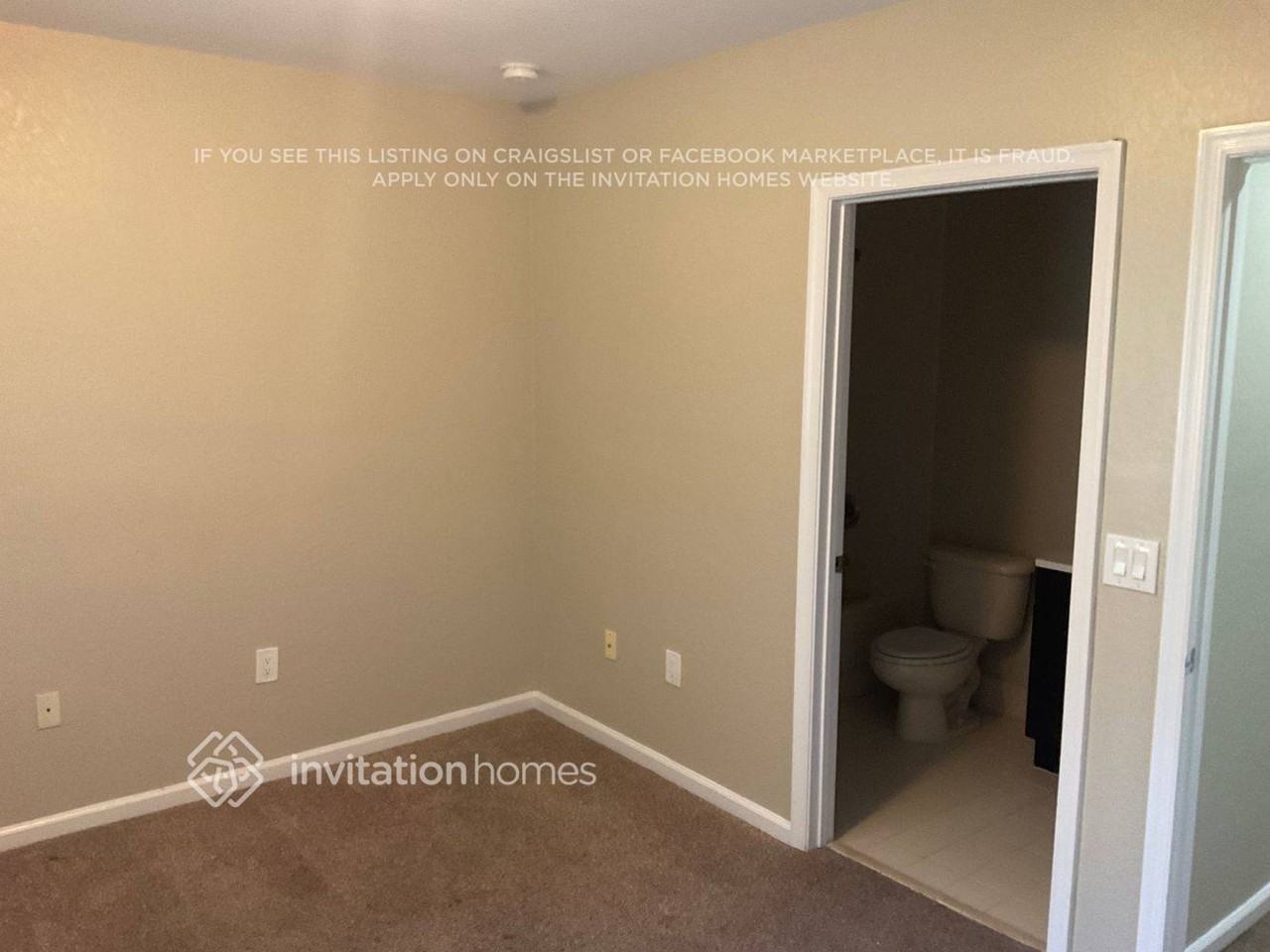 8214 Sw 29th St #104 - Photo 4 of 8