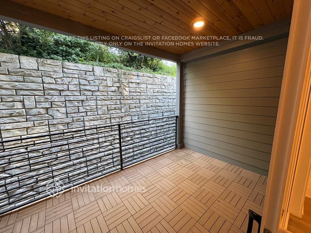 428 38th Ave N #6 - Photo 2 of 20
