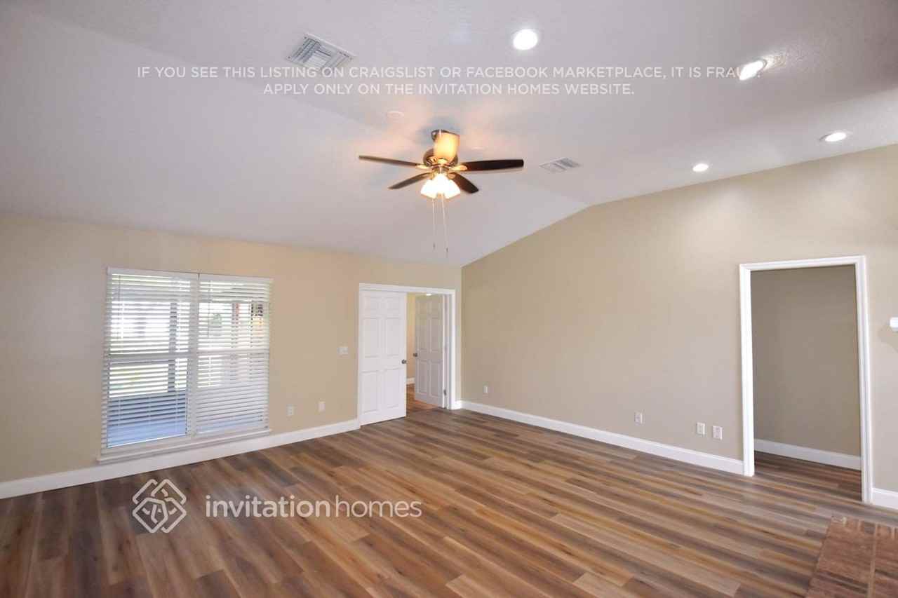 630 Moss Point Cove Ct - Photo 2 of 10