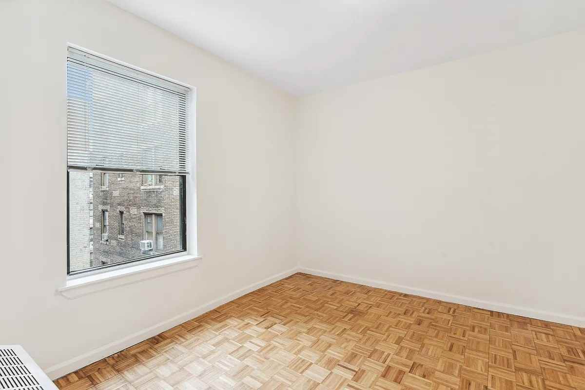 Broadway & W 151st St #6G - Photo 4 of 8