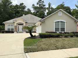 featured image of 382 Edge Of Woods Rd