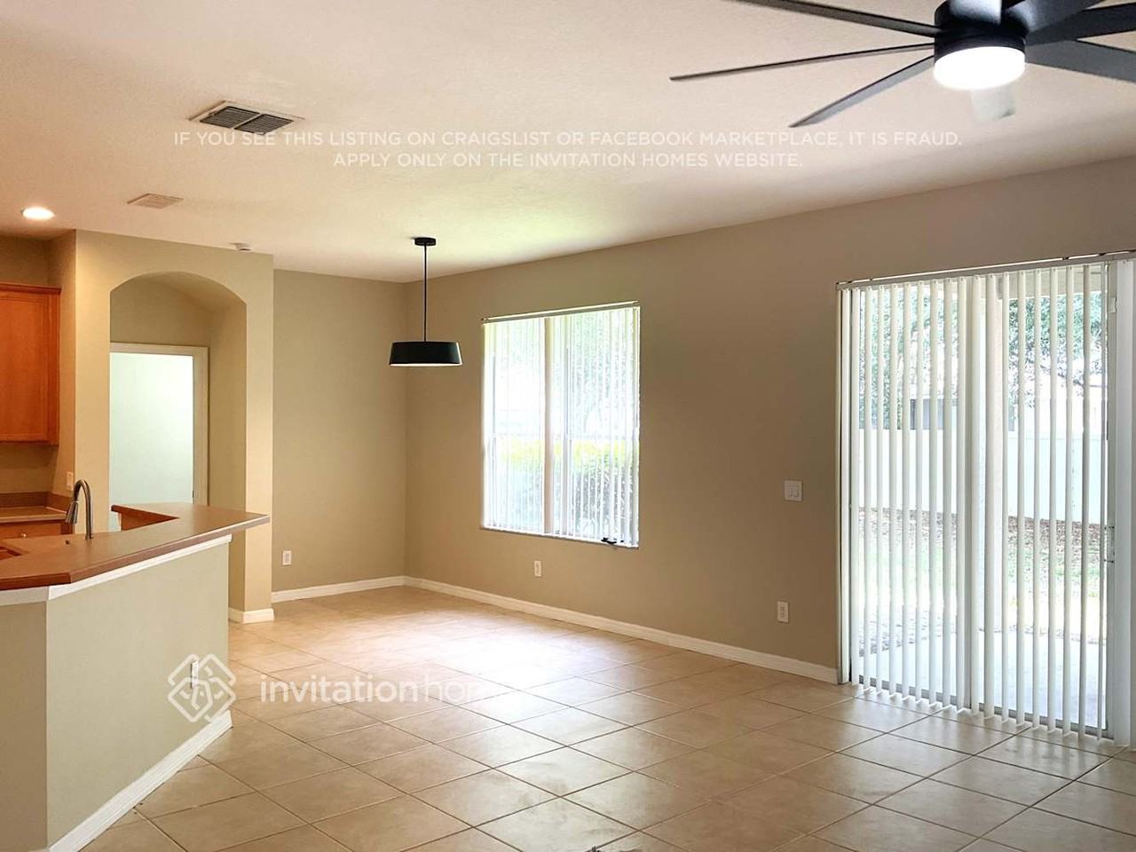 627 Errol Pkwy - Photo 3 of 14