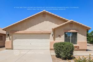 featured image of 1400 E Vernoa St
