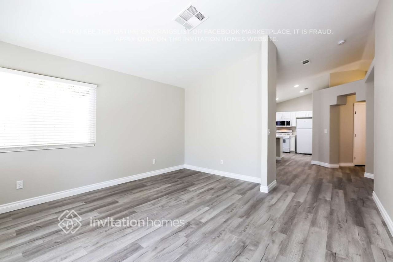 9309 Leaping Lilly Ave - Photo 4 of 15