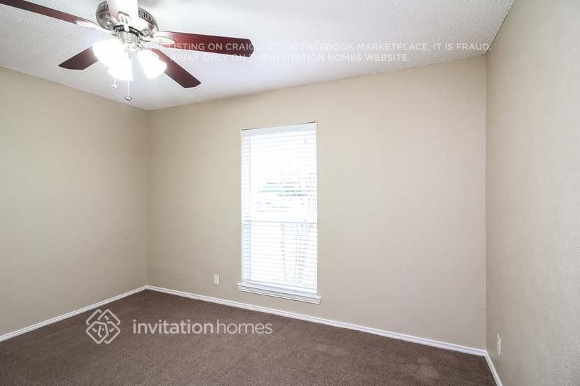 2704 N Bell Ave - Photo 5 of 17