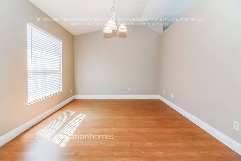 3544 Sw Hale St - Photo 5 of 11