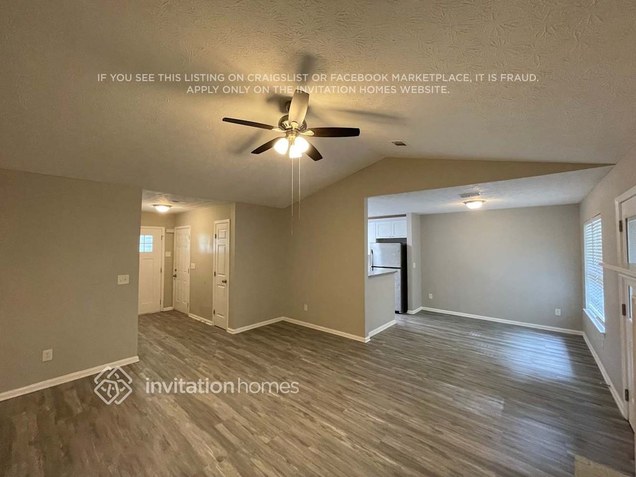 1415 Oak Knoll Dr Ne - Photo 2 of 24