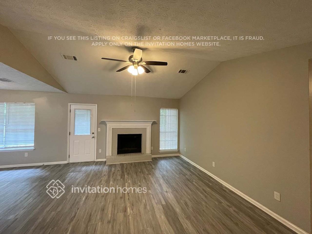 1415 Oak Knoll Dr Ne - Photo 3 of 24