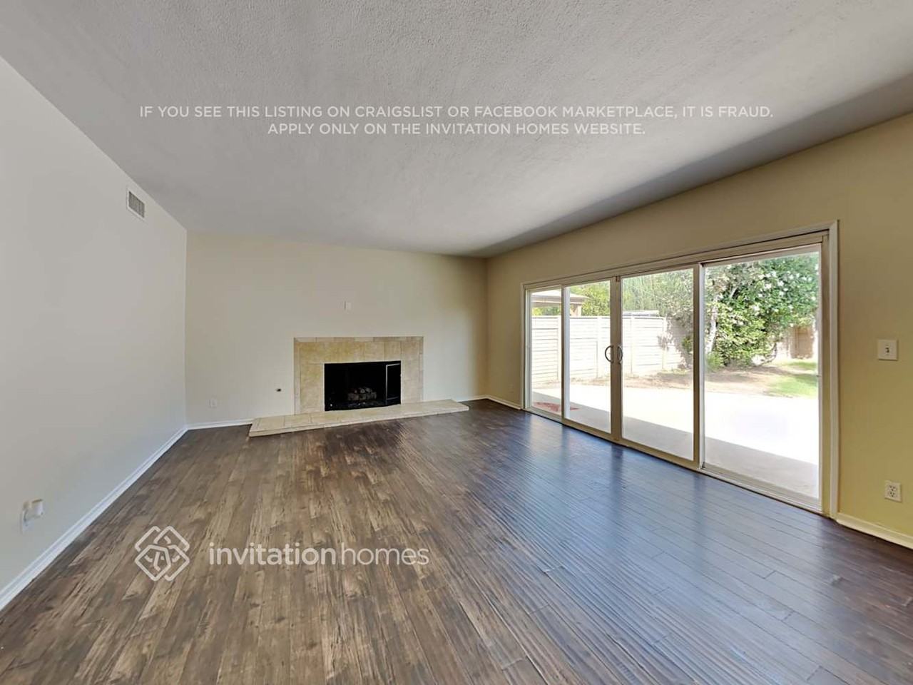 8938 Gothic Ave - Photo 3 of 20