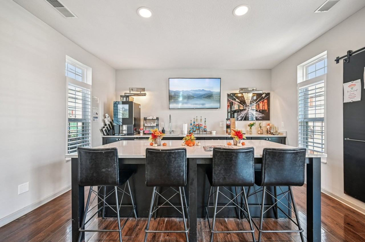 Latham Apartments - Photo 6 of 50