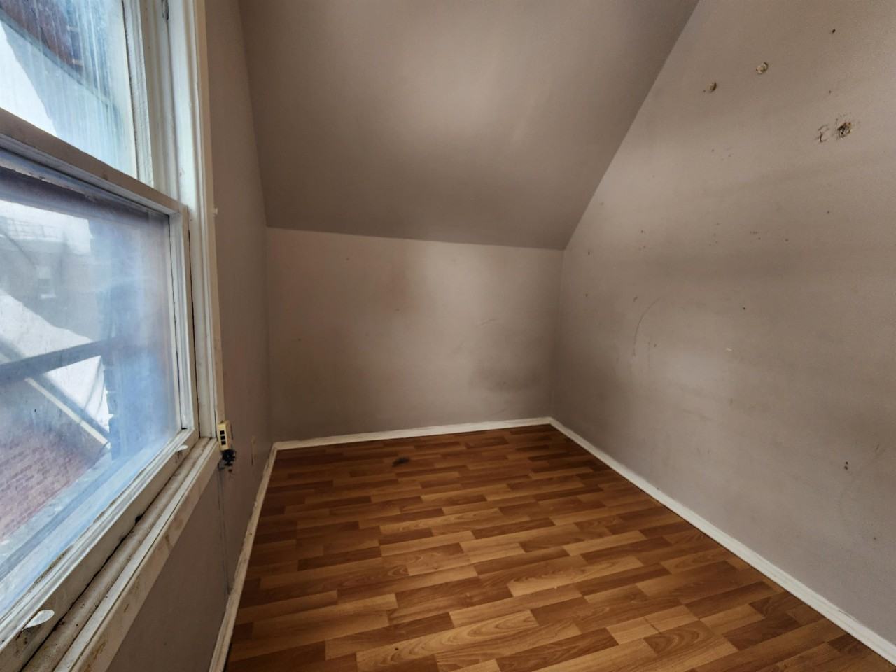 67 Daly Avenue - Photo 4 of 20