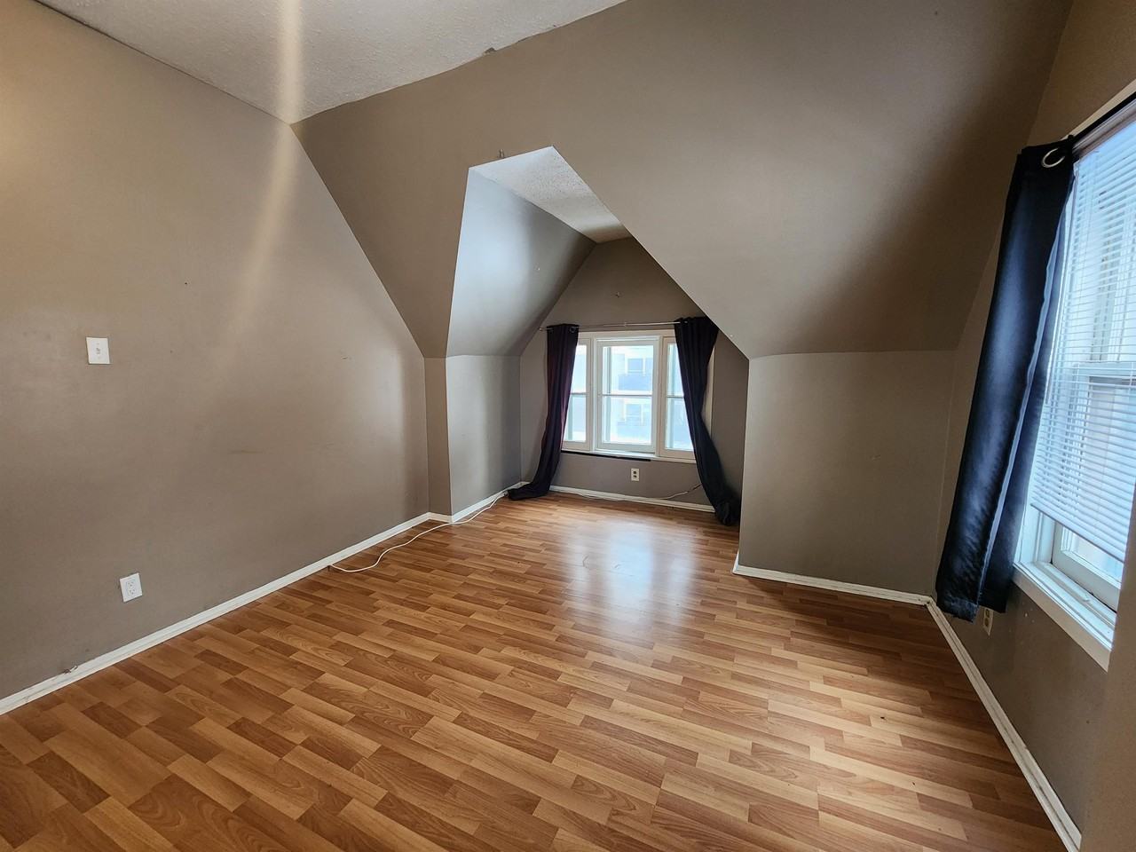 67 Daly Avenue - Photo 5 of 20