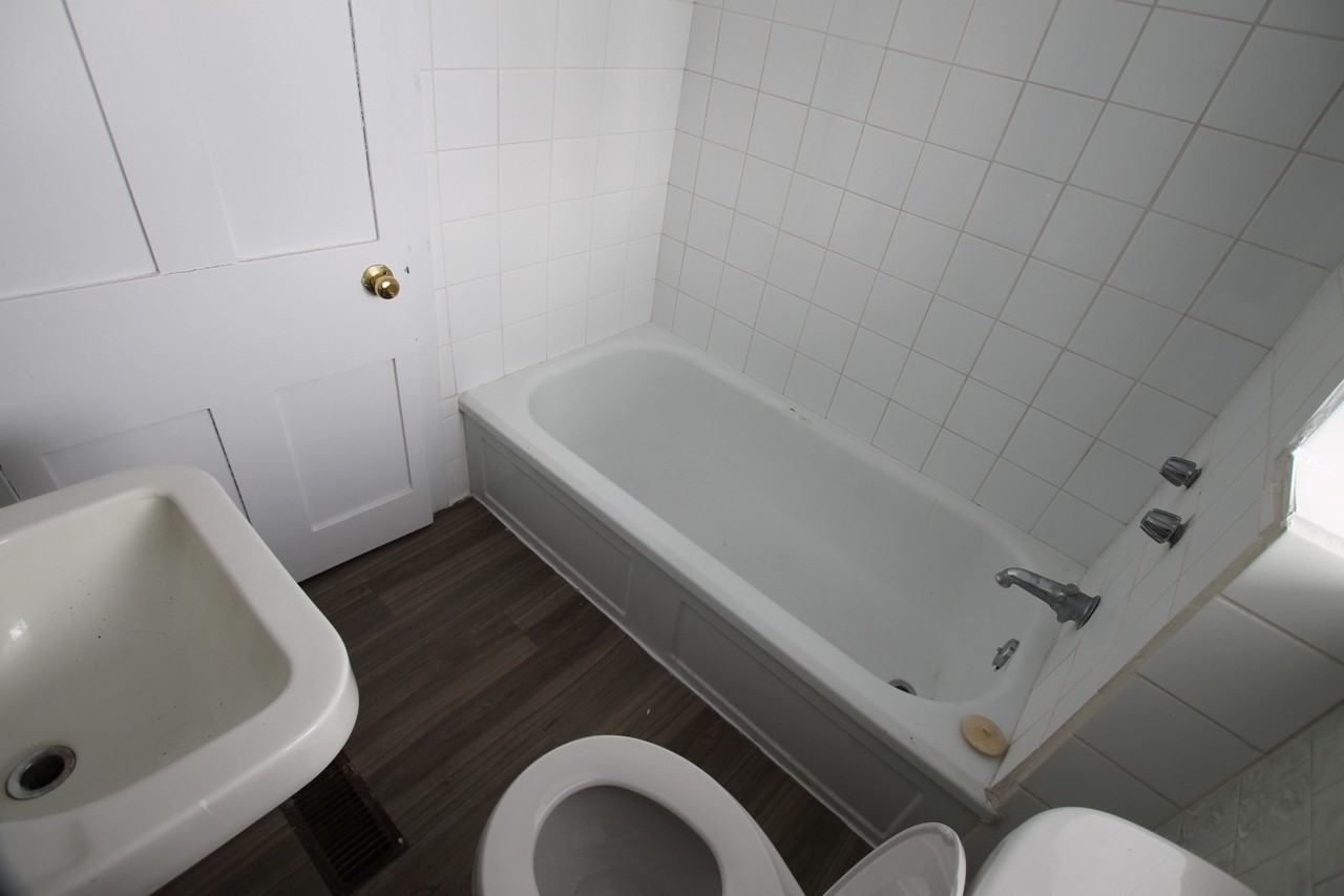 D103 Neeve Street - Photo 7 of 7