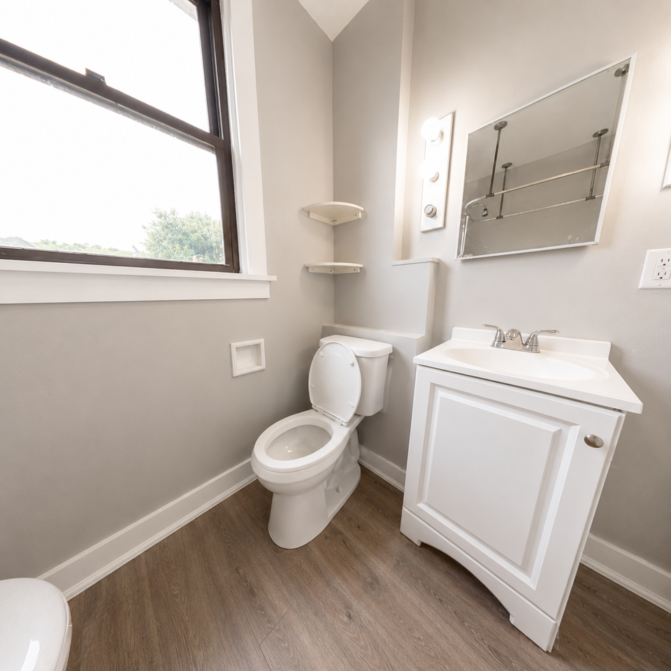 1526 Methyl Street - Photo 4 of 9