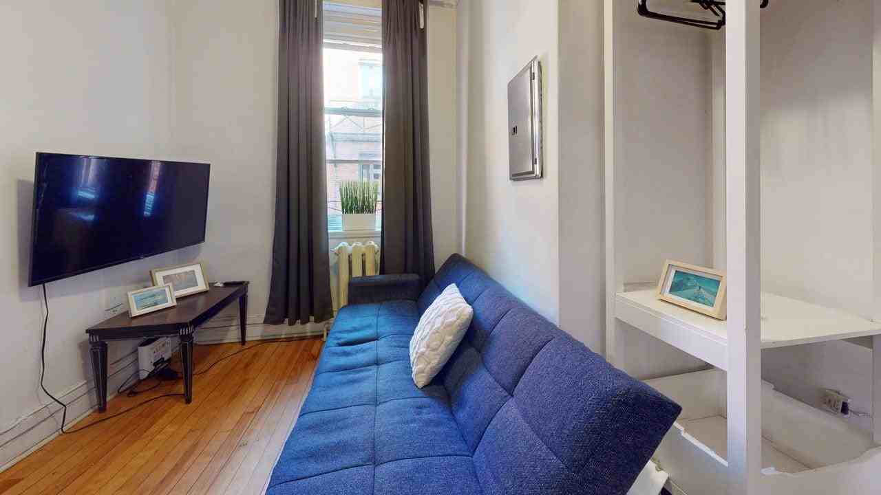 NSF - 3675 Rue Sainte-Famille - Photo 7 of 9