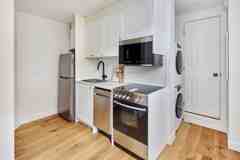 327 Catherine St - Photo 1 of 1
