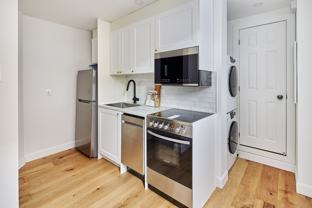 327 Catherine St - Photo 1 of 1