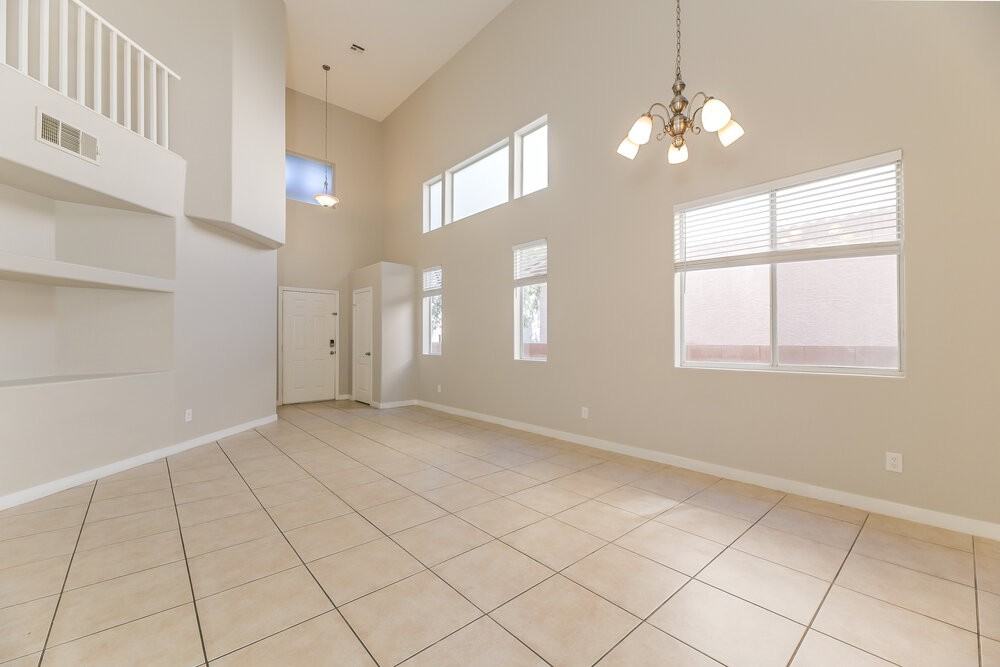 3917 Irvin Ave - Photo 7 of 17