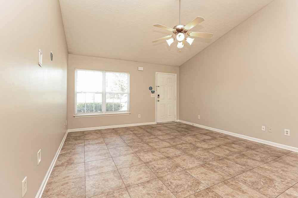 165 Howard Woody Dr - Photo 5 of 19