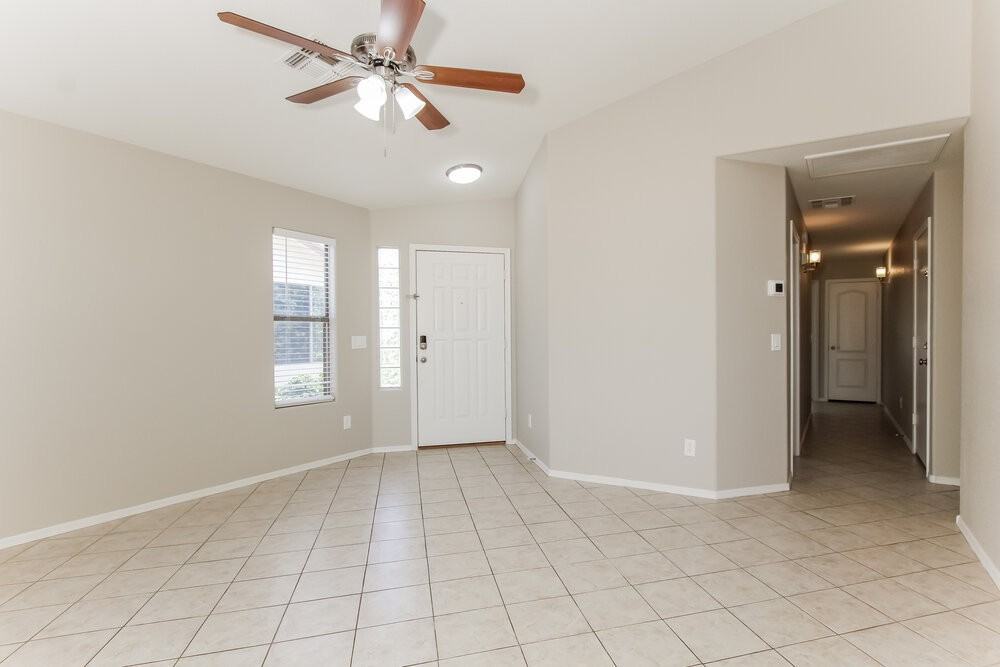 9316 E Olla Ave - Photo 4 of 16