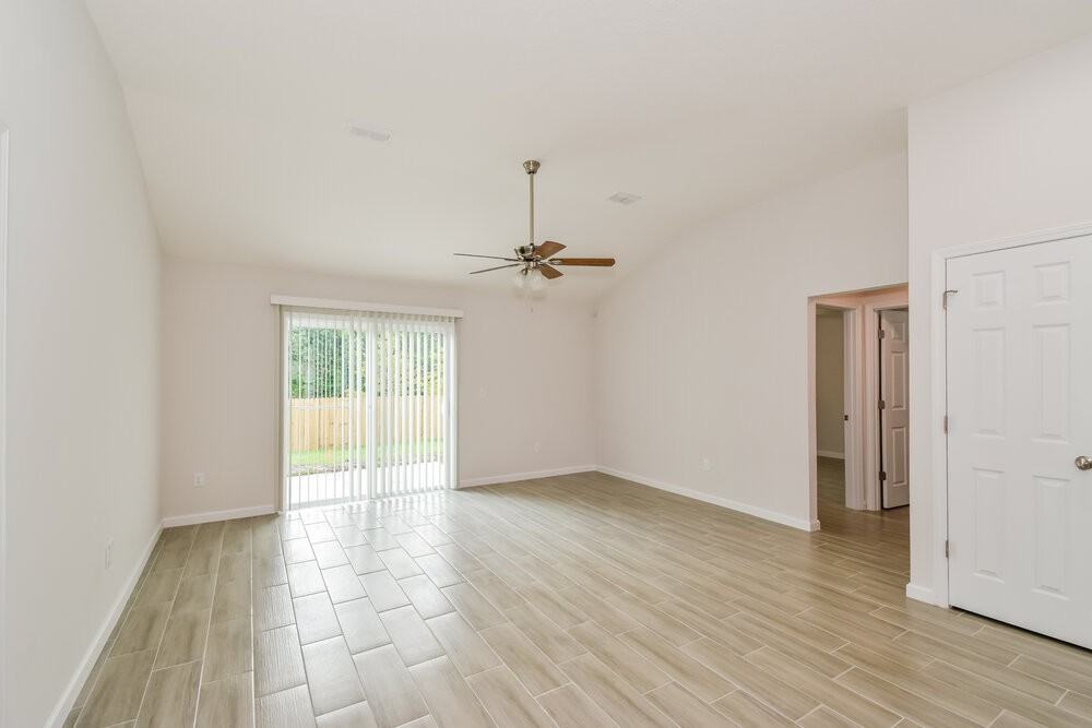 6087 Patriots Landing Ln - Photo 4 of 19