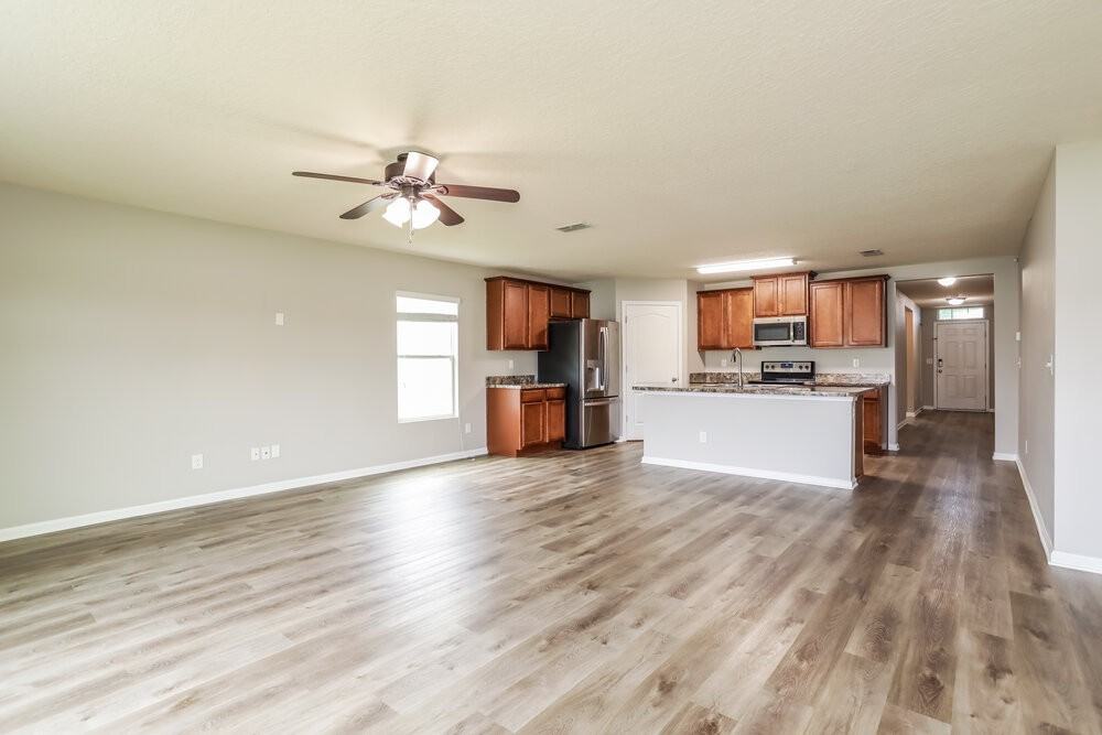 1944 Rock Springs Way - Photo 6 of 16