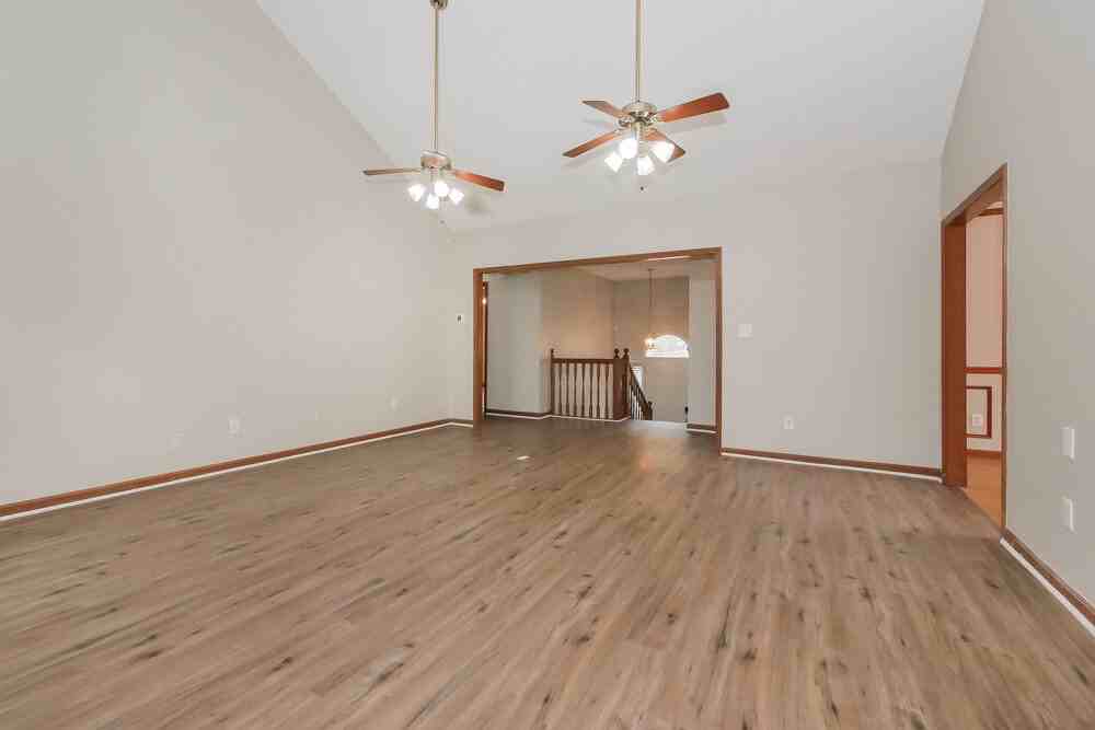 1030 Declaration Ct - Photo 6 of 17