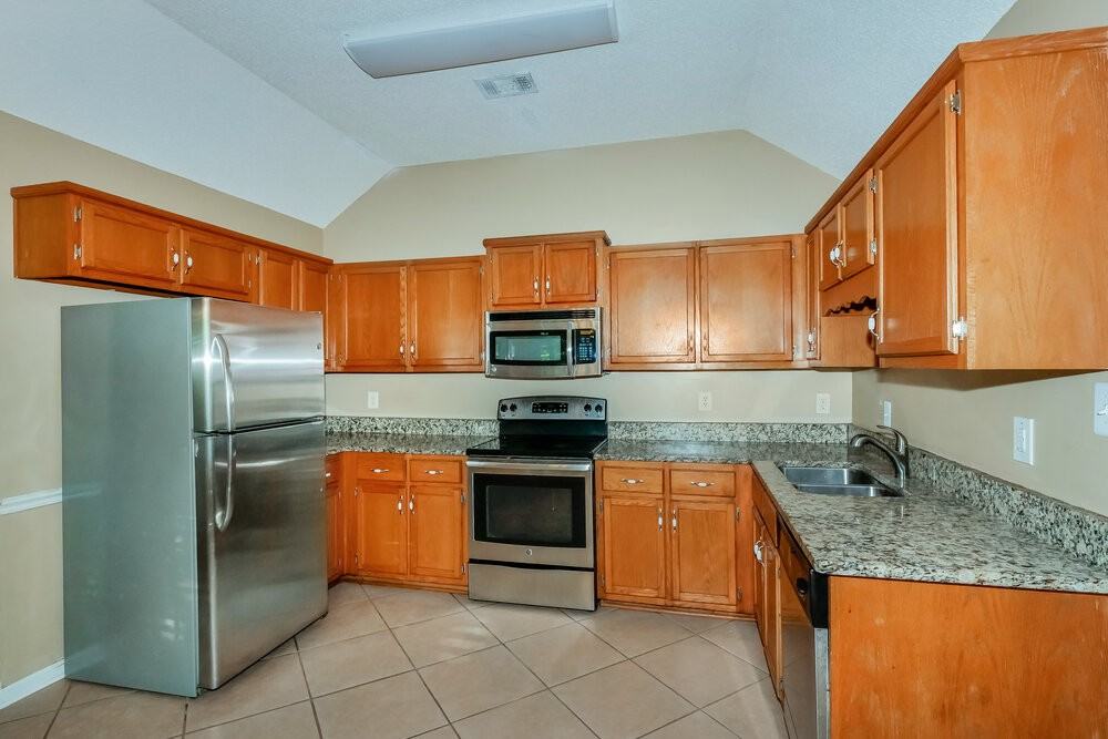 6670 Tangleberry Cv - Photo 7 of 16
