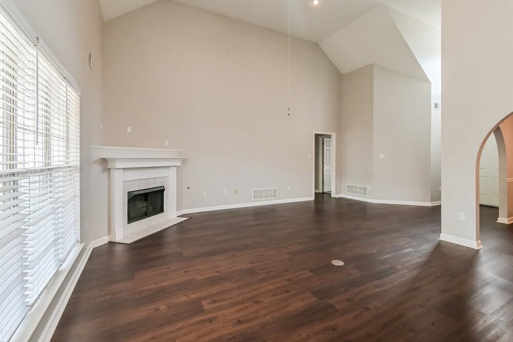 5678 Kuykendall Dr - Photo 6 of 17