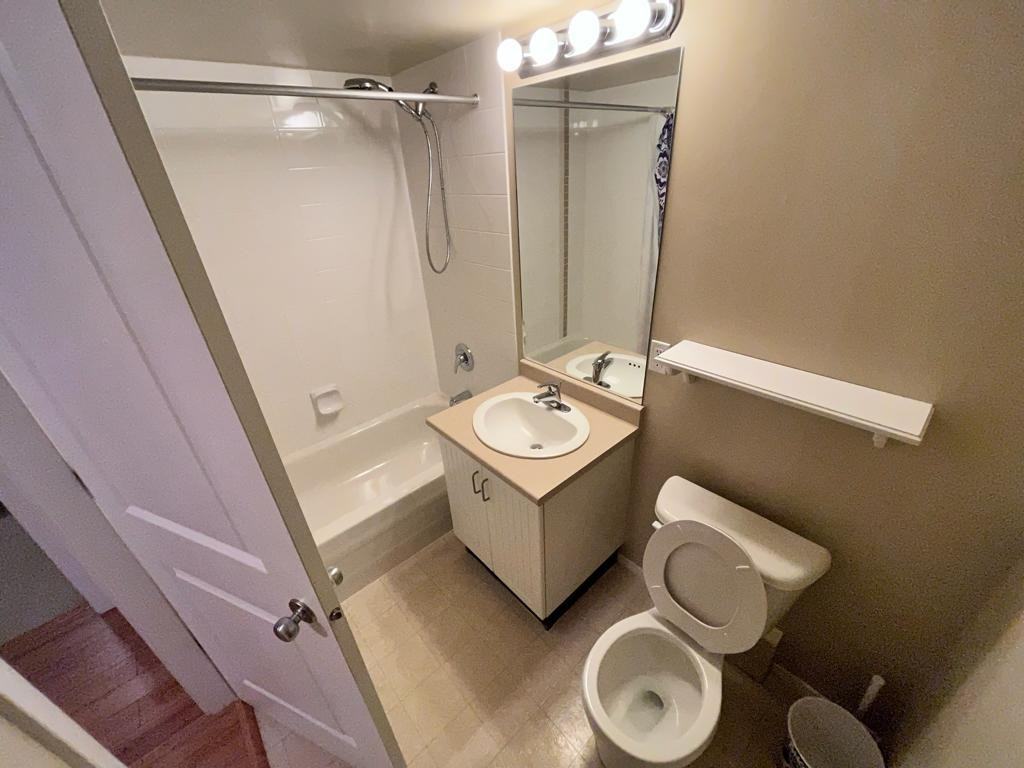 3000 Riverbend Dr - Photo 6 of 6