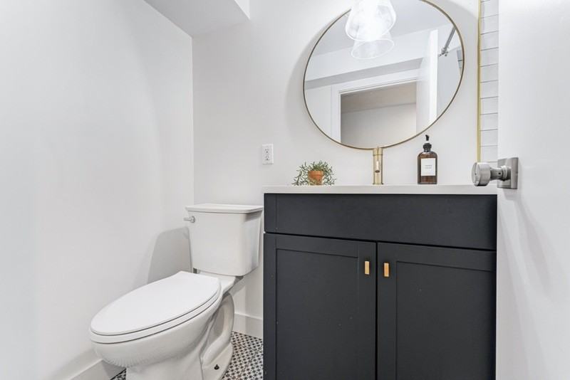 121 Hopewell Ave #B - Photo 5 of 13