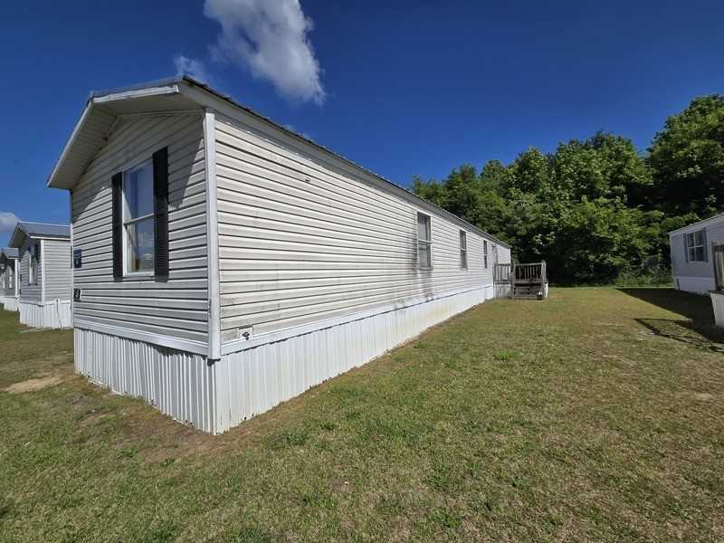2412 Cattail Cir - Photo 3 of 34