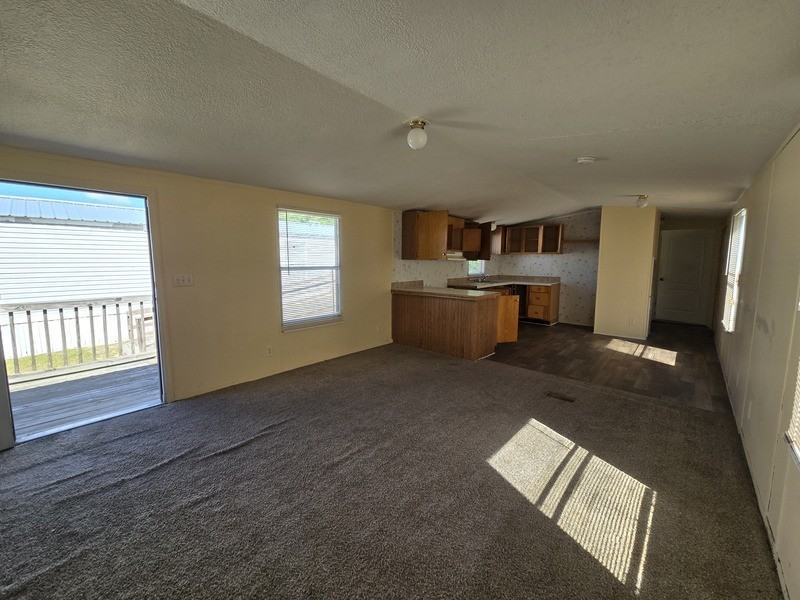 2412 Cattail Cir - Photo 5 of 34
