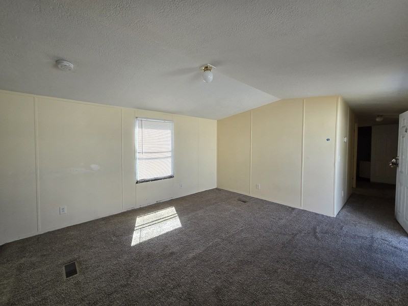 2412 Cattail Cir - Photo 7 of 34
