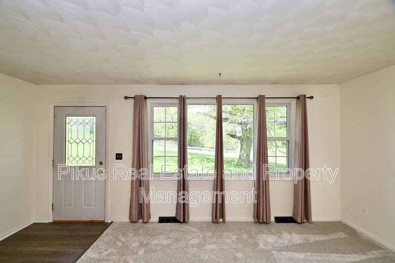 3300 Lake Center St Nw - Photo 4 of 20