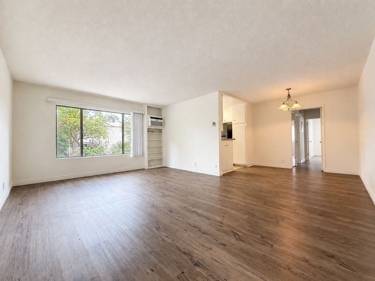 1030 N Harper Ave. - Photo 3 of 25
