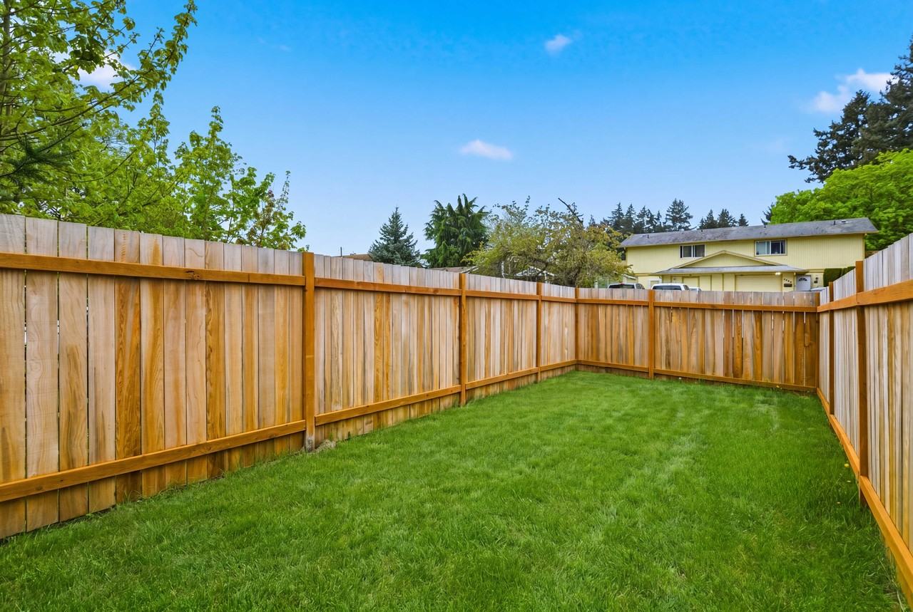 10423 12th Avenue Ct S - Photo 4 of 28