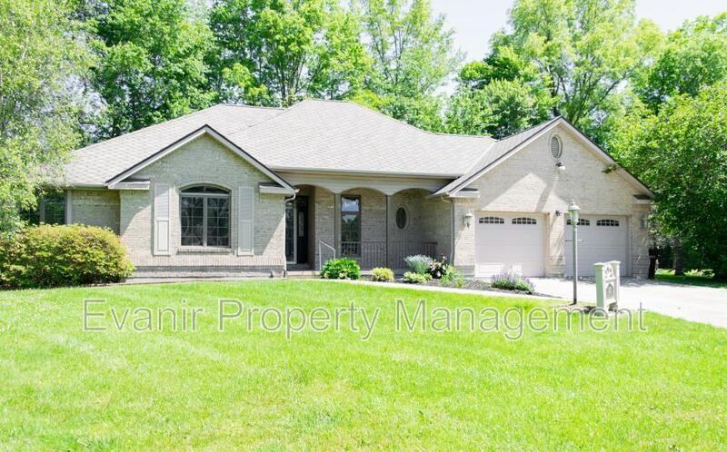 113 Brittany Ln - Photo 2 of 41