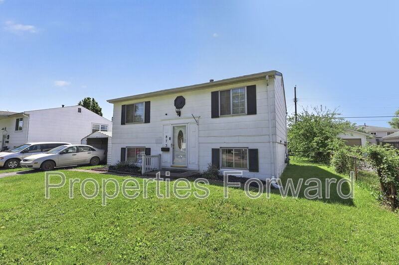 873 Allison Dr - Photo 2 of 37