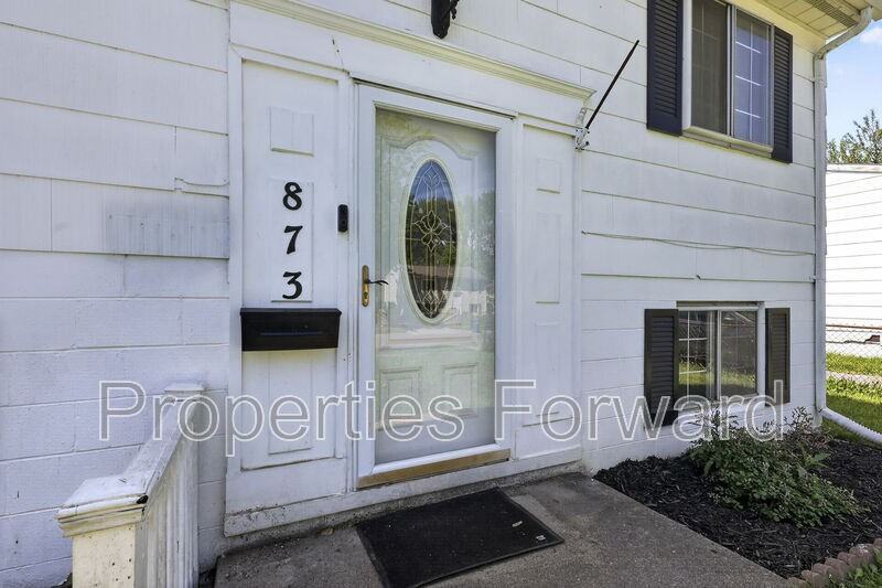 873 Allison Dr - Photo 3 of 37