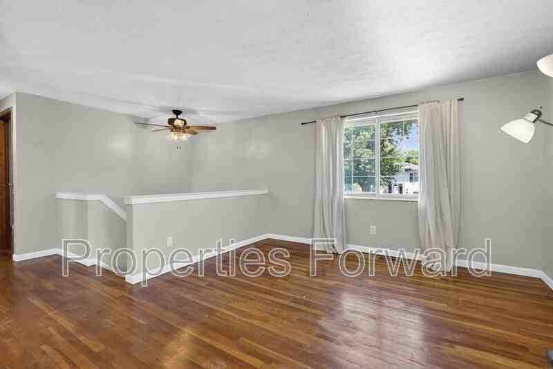 873 Allison Dr - Photo 7 of 37