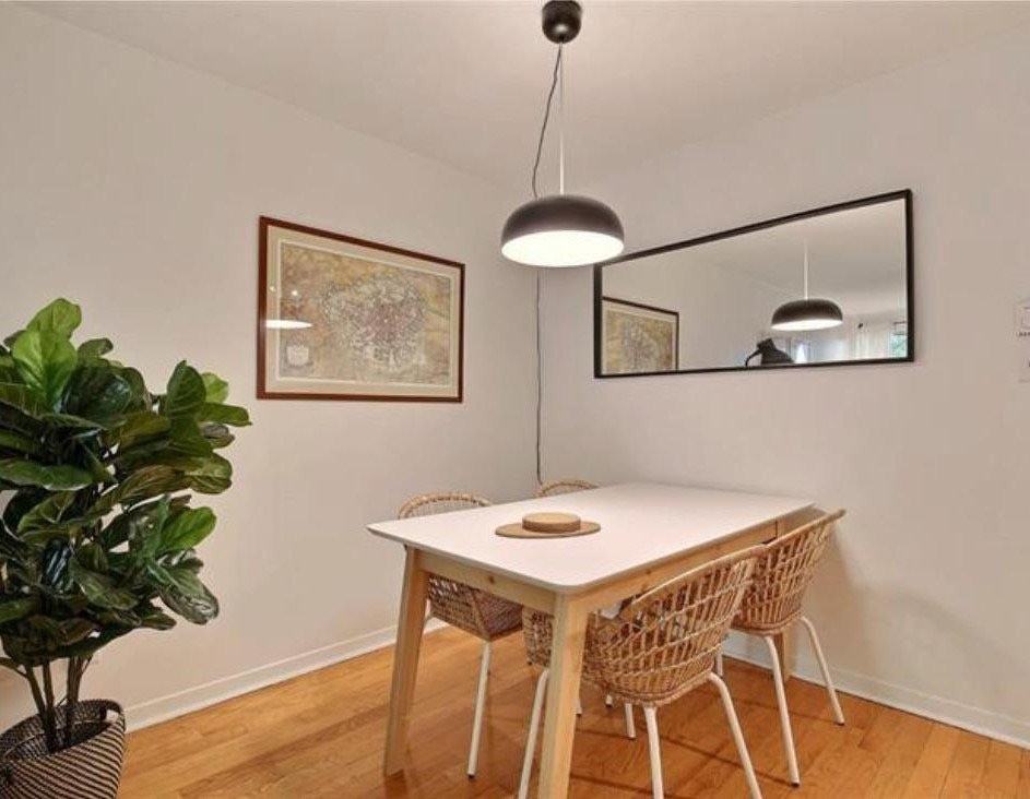 3555 Rue University - Photo 3 of 10