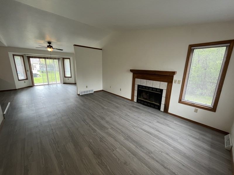 2008 2008/2010 Schanock Drive - Photo 3 of 15
