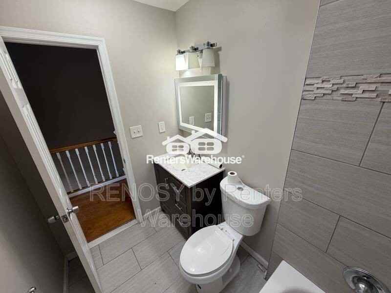 611 Cheraton Rd - Photo 5 of 14