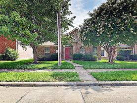 2405 N Brook Dr - Photo 1 of 1