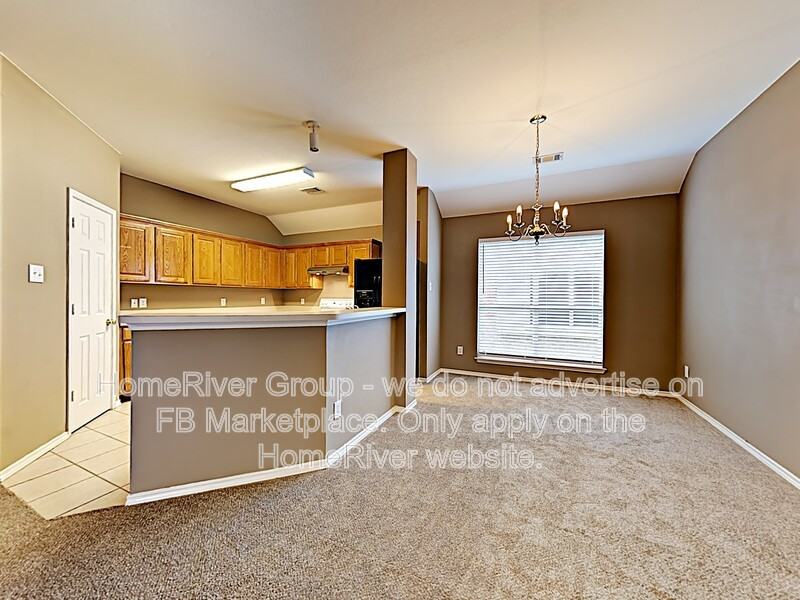 2405 N Brook Dr - Photo 7 of 17