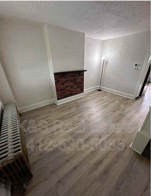 113 Redlyn St - Photo 4 of 20