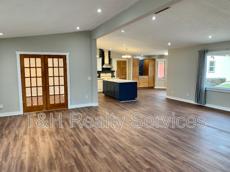 100 W Julie Ann Dr - Photo 6 of 33