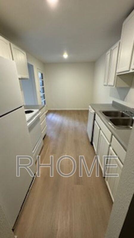 3414 S Sue St #10 - Photo 7 of 17