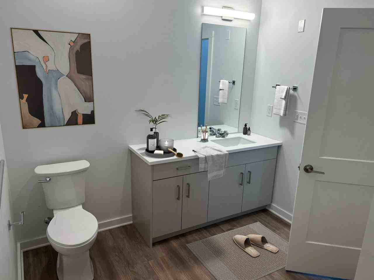 Riverstone Apartments - Photo 4 of 16